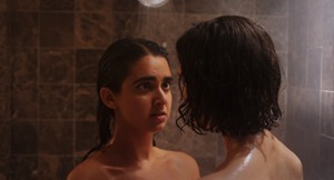 drive-away.dolls.2024.hdr.2160p.web.h265-showmeonthedollwherehetouchedyou.mkv_snapshot_01.10.18.098