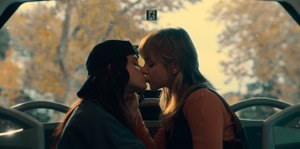 R.V.S01E01.Pilot.1080p.NF.WEB-DL.DUAL.DDP5.1.Atmos.H.264-FLUX.mkv_snapshot_28.29.381