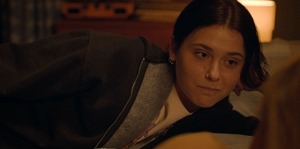 R.V.S01E05.8M.1080p.NF.WEB-DL.DUAL.DDP5.1.Atmos.H.264-FLUX.mkv_snapshot_25.14.774