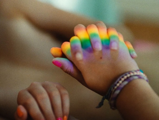 W.a.D.2022.1080p.HMAX.WEB-DL.DD5.1.H.264-playWEB.mkv_snapshot_01.19.54.507